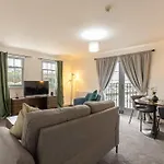 Апартаменты Bright 1 Bed Harbour-side W Sea Views