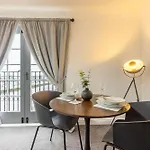 Апартаменты Bright 1 Bed Harbour-side W Sea Views Уайтхейвен