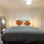 Апартаменты Bright 1 Bed Harbour-side W Sea Views Уайтхейвен