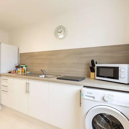 Bright 1 Bed Harbour-side W Sea Views Lejlighed *