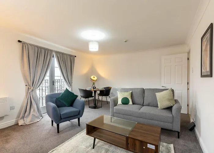 Apartment Bright 1 Bed Harbour-side W Sea Views *