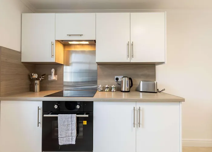 Apartment Bright 1 Bed Harbour-side W Sea Views Whitehaven