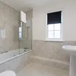 Bright 1 Bed Harbour-side W Sea Views *